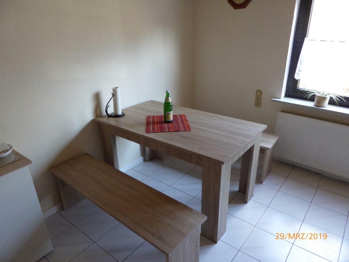 Monteurwohnung - Ferienwohnung Naehe Limburg An Der Lahn Flacht Экстерьер фото