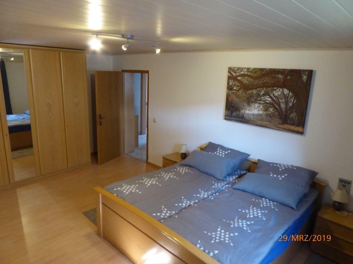 Monteurwohnung - Ferienwohnung Naehe Limburg An Der Lahn Flacht Экстерьер фото
