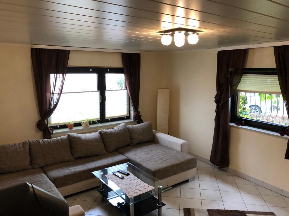 Monteurwohnung - Ferienwohnung Naehe Limburg An Der Lahn Flacht Экстерьер фото