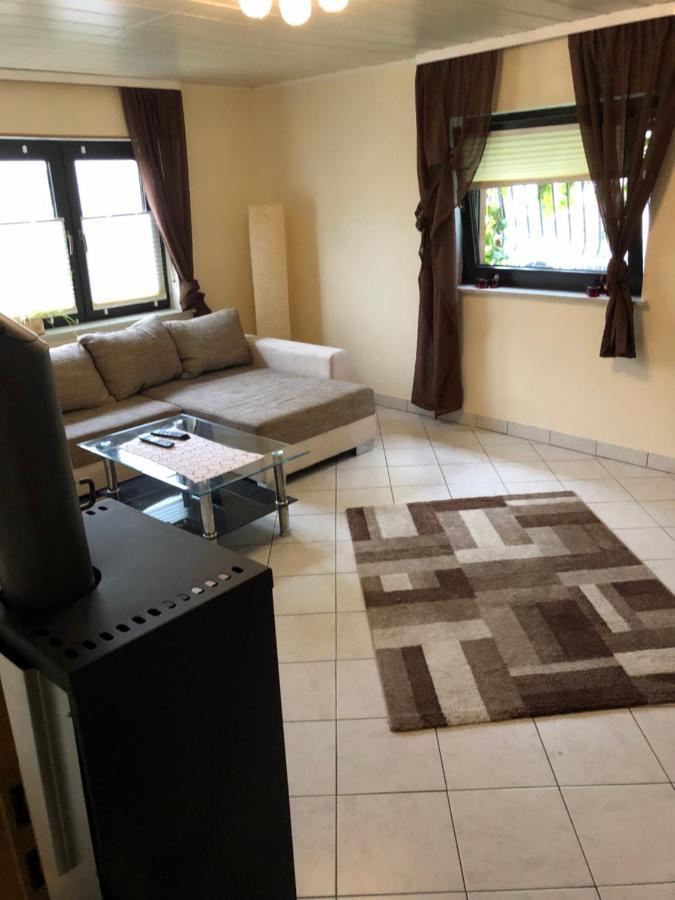 Monteurwohnung - Ferienwohnung Naehe Limburg An Der Lahn Flacht Экстерьер фото